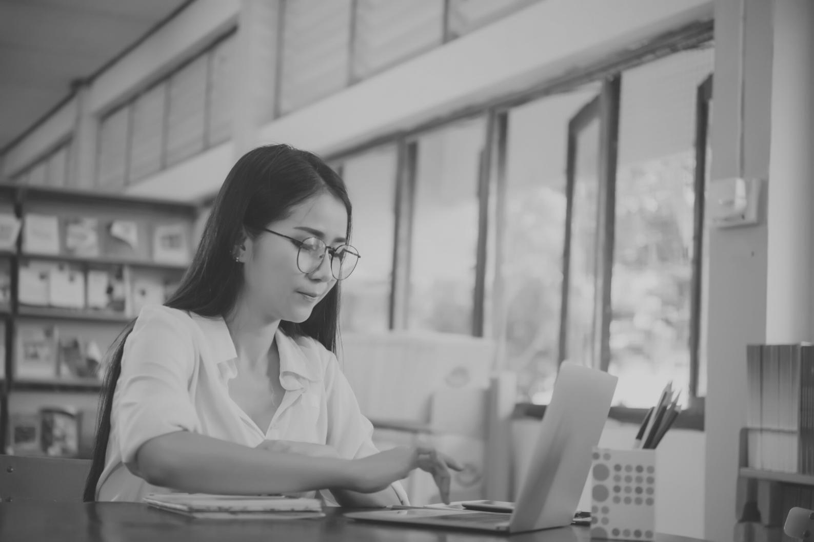Consultanță financiară practică și accesibilă