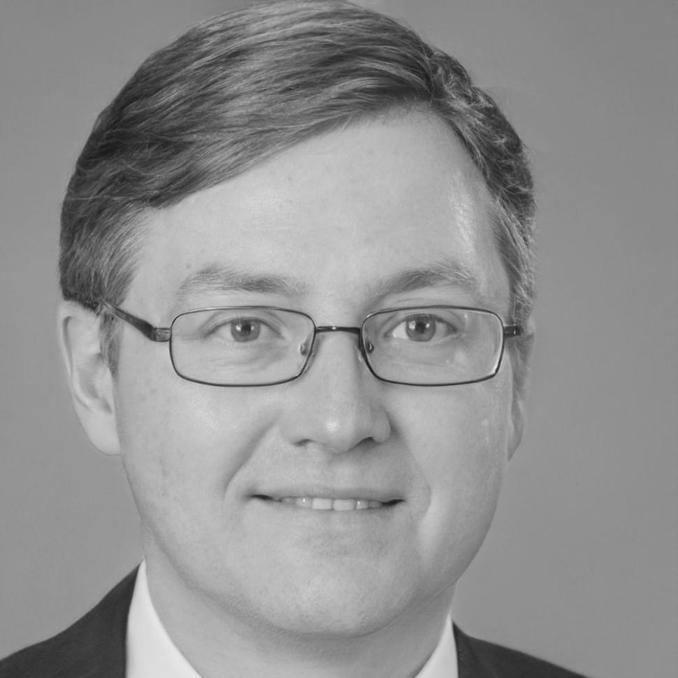 Consultant financiar cu experiență practică